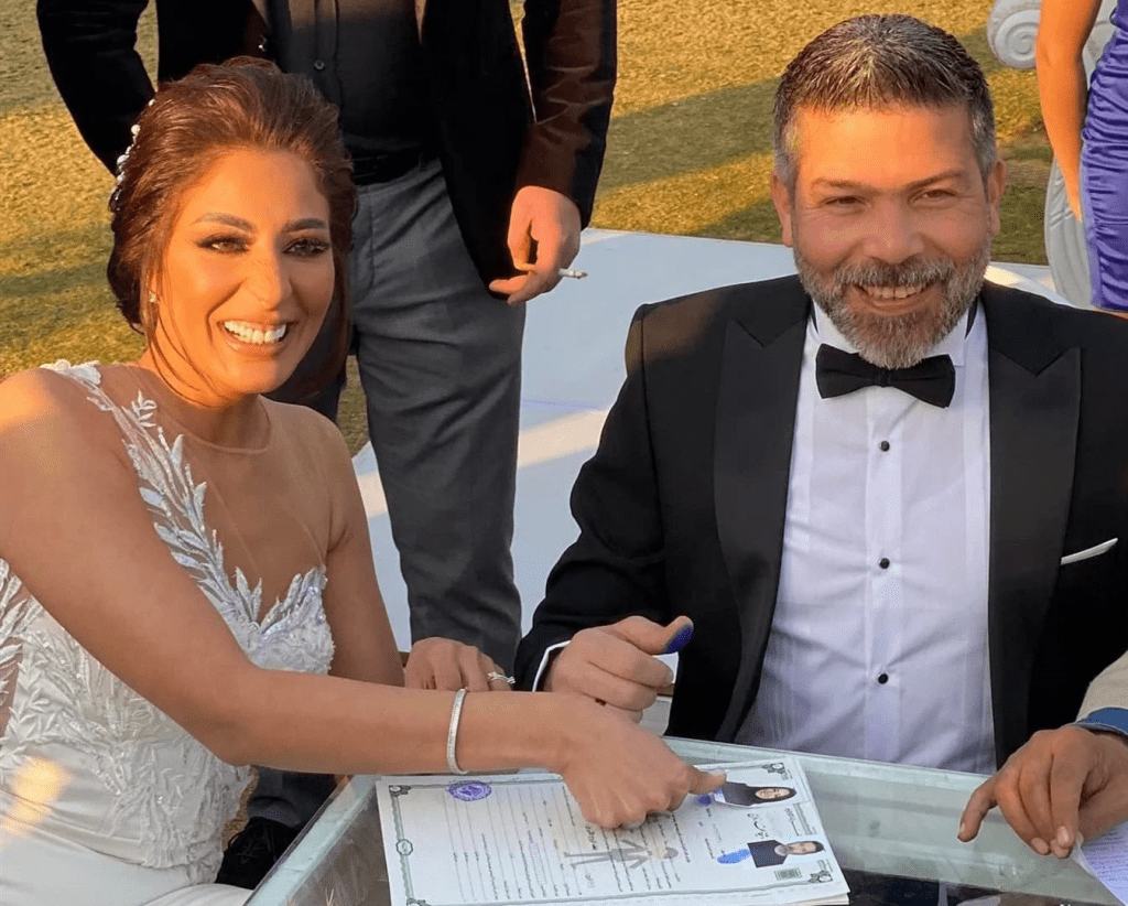 بالصور: ياسر فرج يتزوج للمرة الثانية وهذه زوجته!
