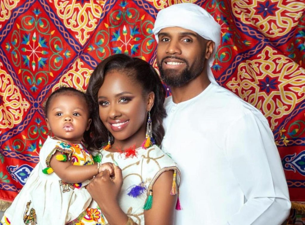 بالصور: داليا مبارك تحتفل بذكرى زواجها الخامسة بشكل ملفت!