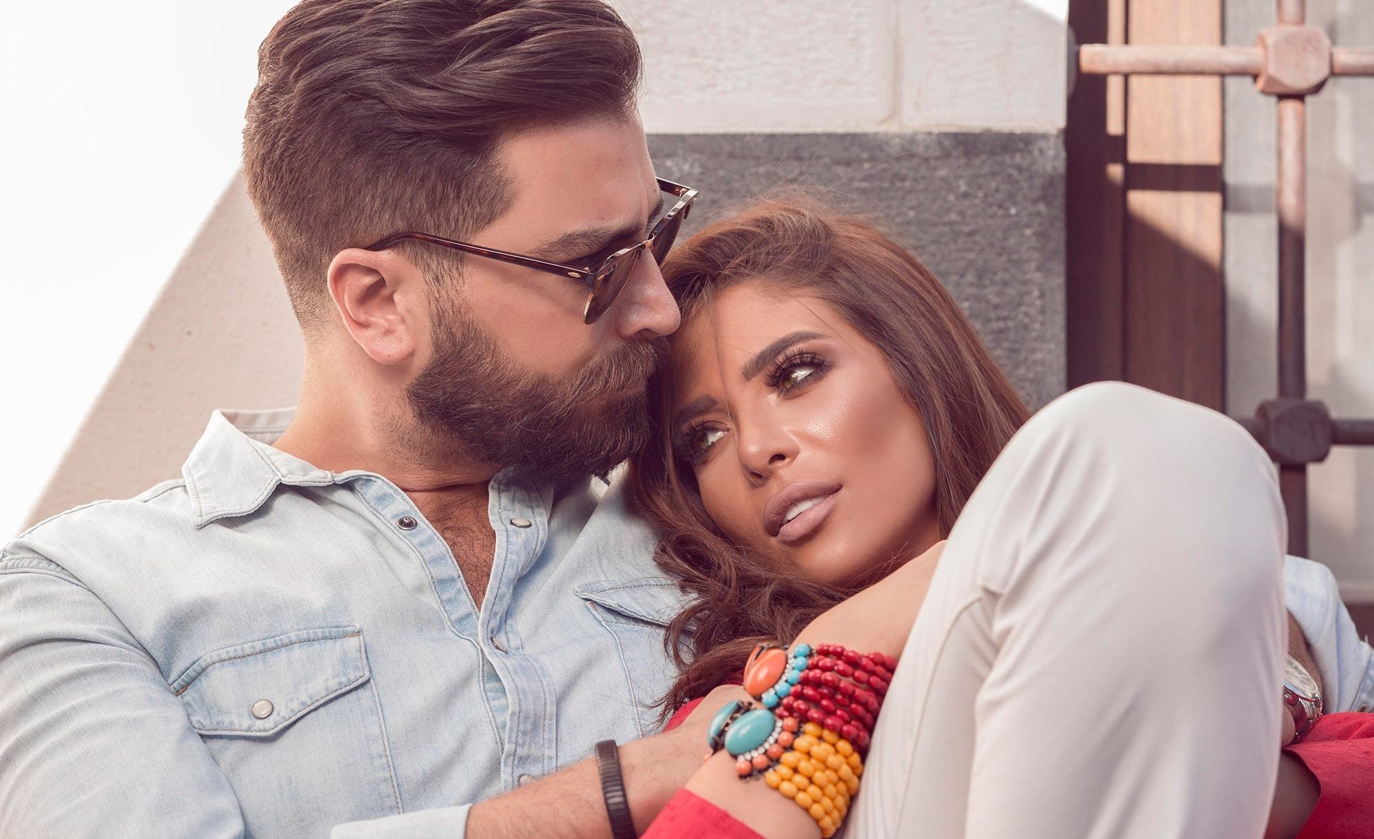 معتصم النهار ينفصل رسميا عن زوجته لين برنجكجي!