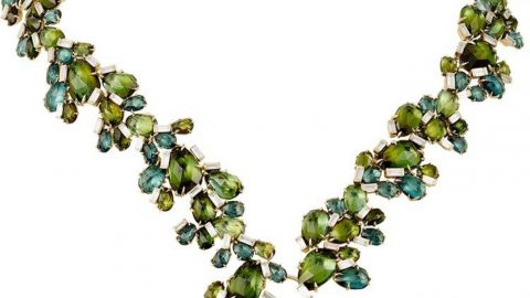 أجمل تصاميم مجوهرات التورمالين الأخضر للعروس العصرية