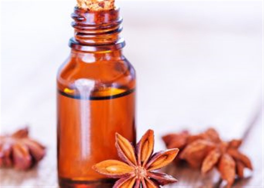 تعرفي على فوائد زيت اليانسون للشعر وطرق استخدامه