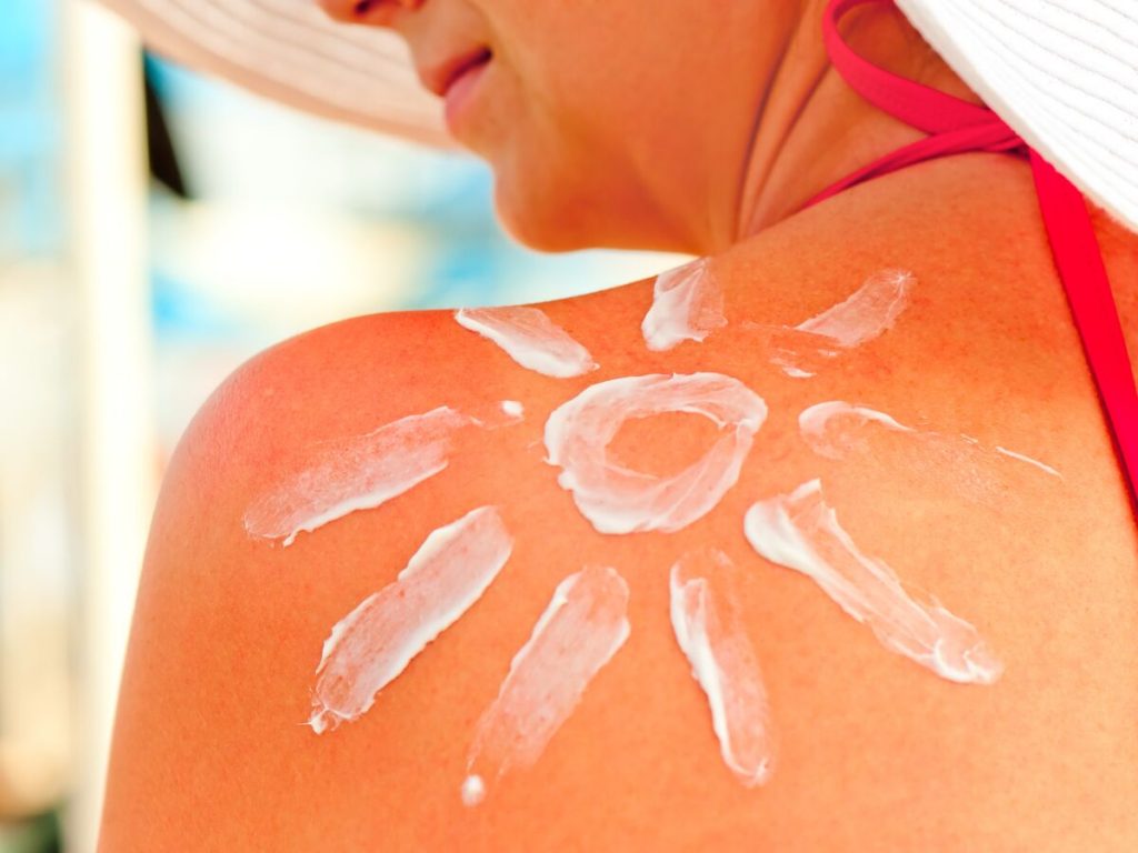 علاج حروق الشمس بأفضل الزيوت الأساسية