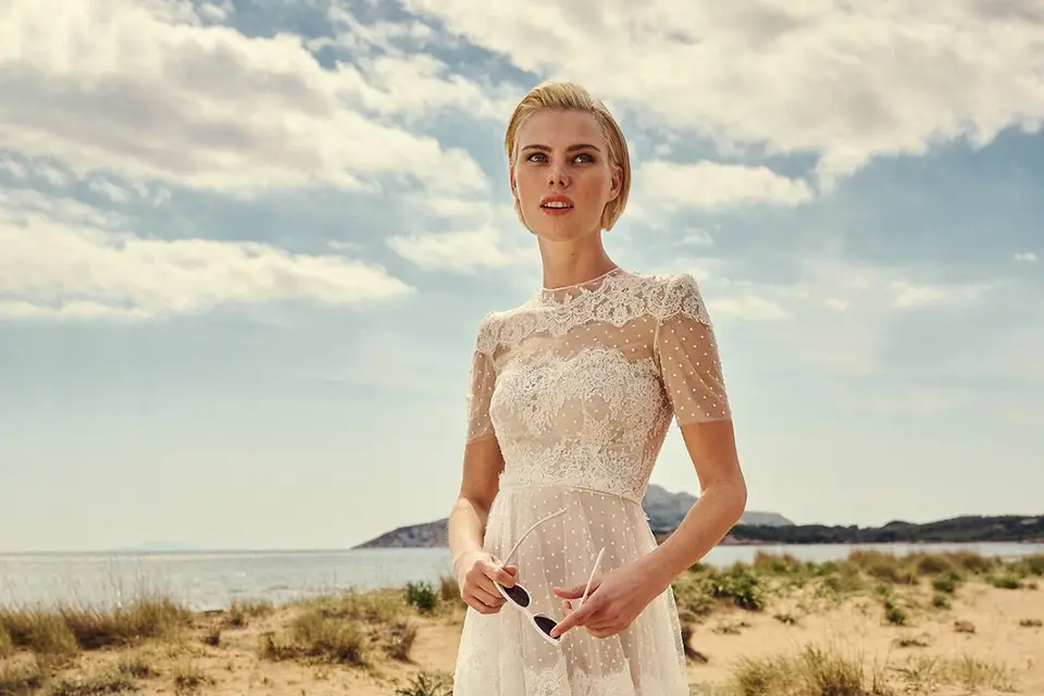 فساتين زفاف Costarellos 