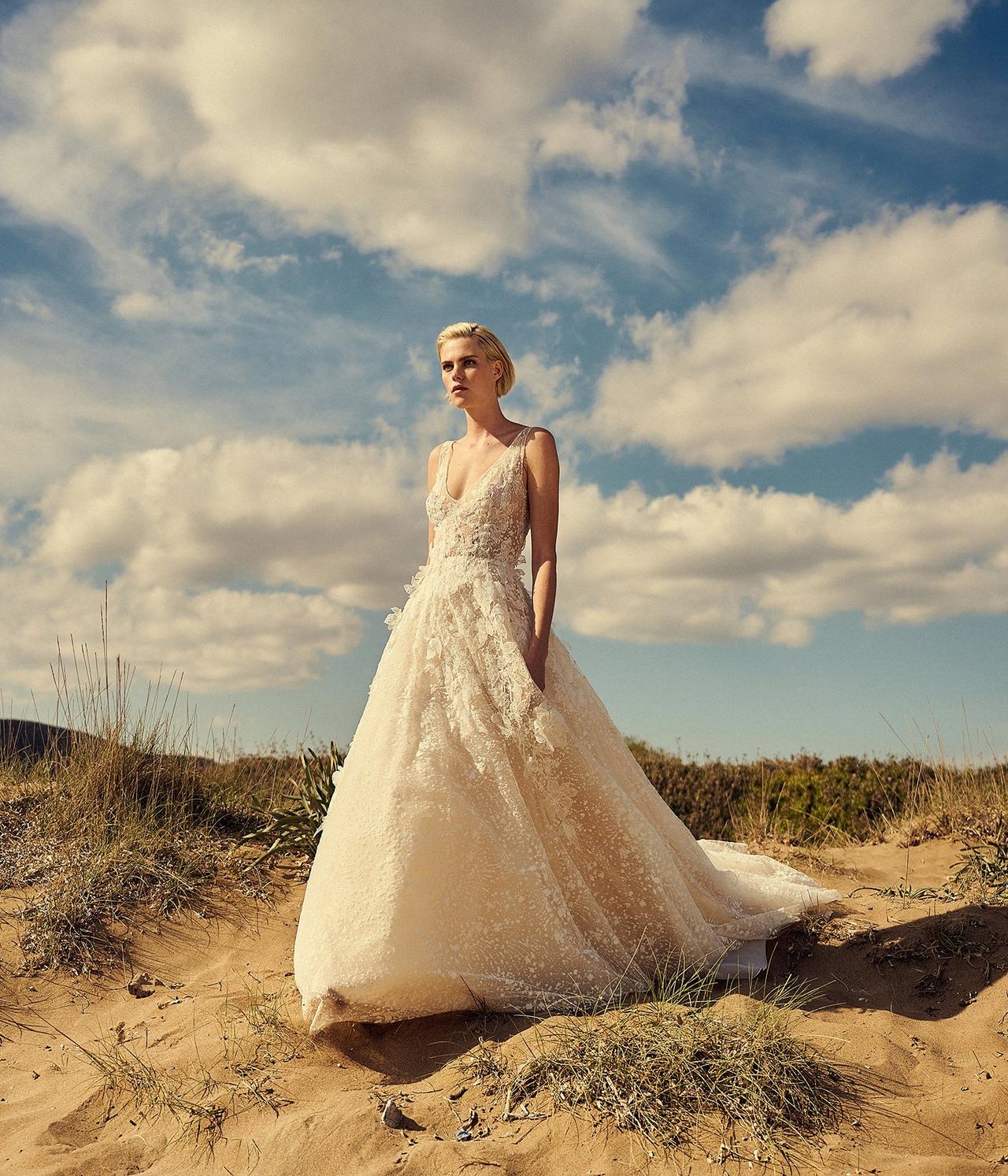 فساتين زفاف Costarellos 