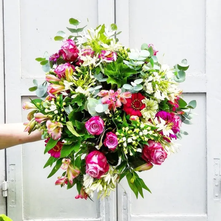 صور بوكيه زفاف ريفي لإطلالة كلاسيكية في حفل زفافك