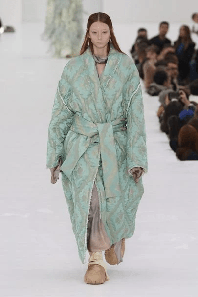 موضة خريف وشتاء 2023 