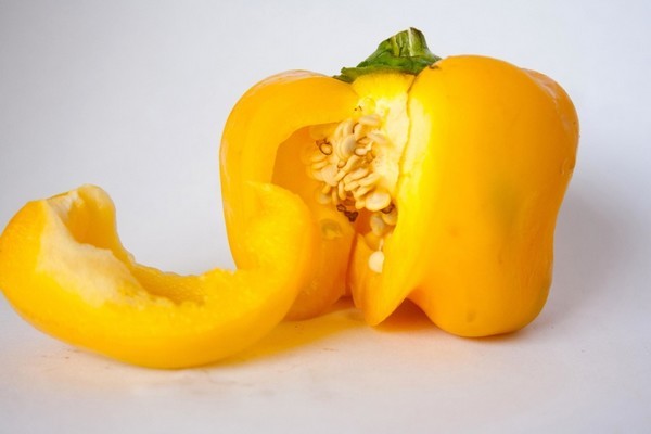 6 أطعمة تقوي الشعر 