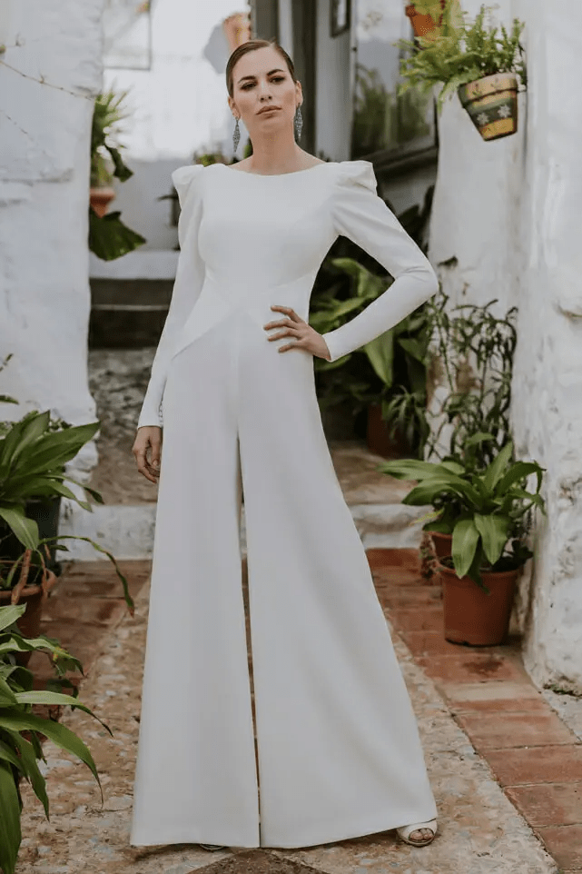 أبرز صيحات فساتين الزفاف