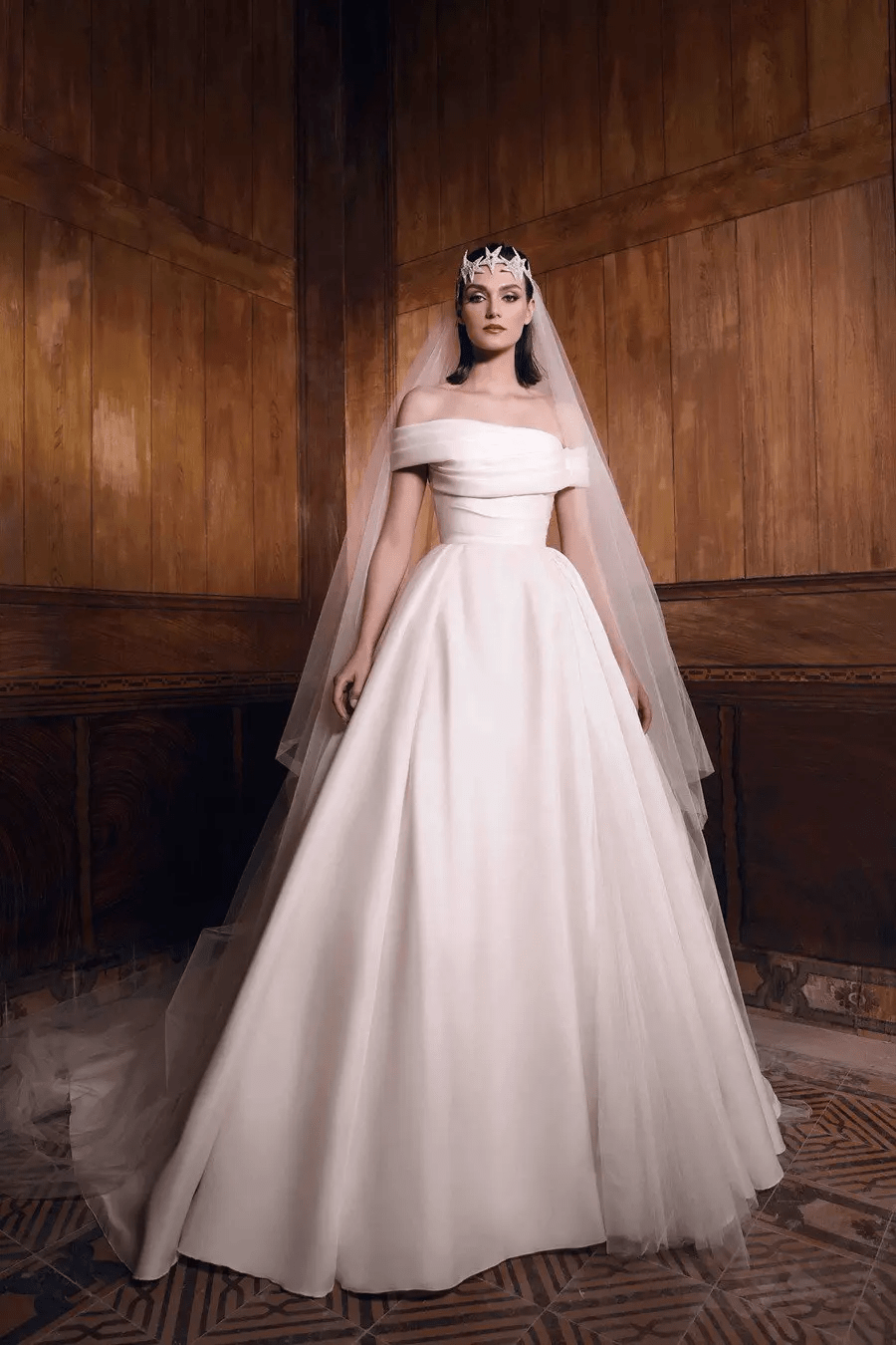 أبرز صيحات فساتين الزفاف