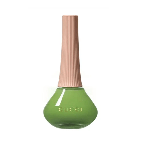 صيحة ألوان طلاء الأظافر 