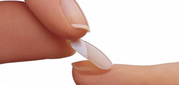 3 مخاطر للأظافر الصناعية