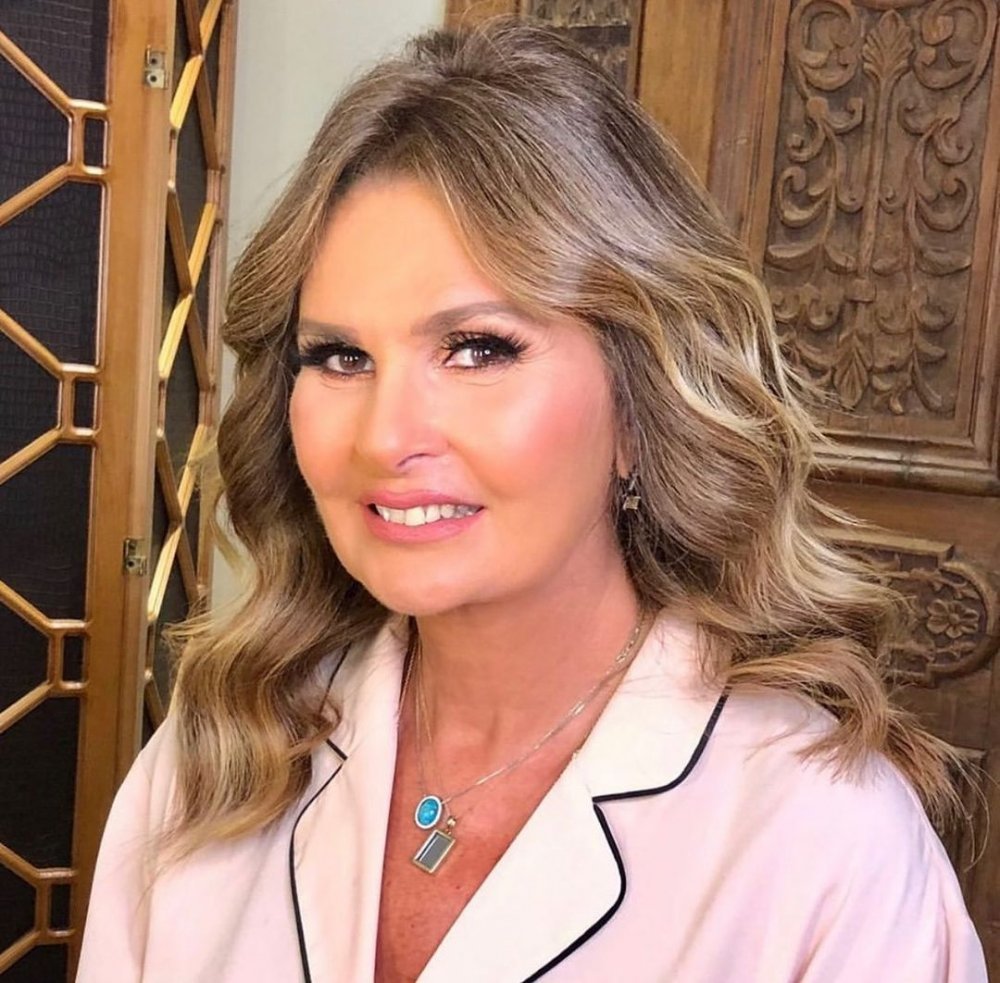 إطلالات المكياج للبشرة المتقدمة في السن من وحي النجمة يسرى