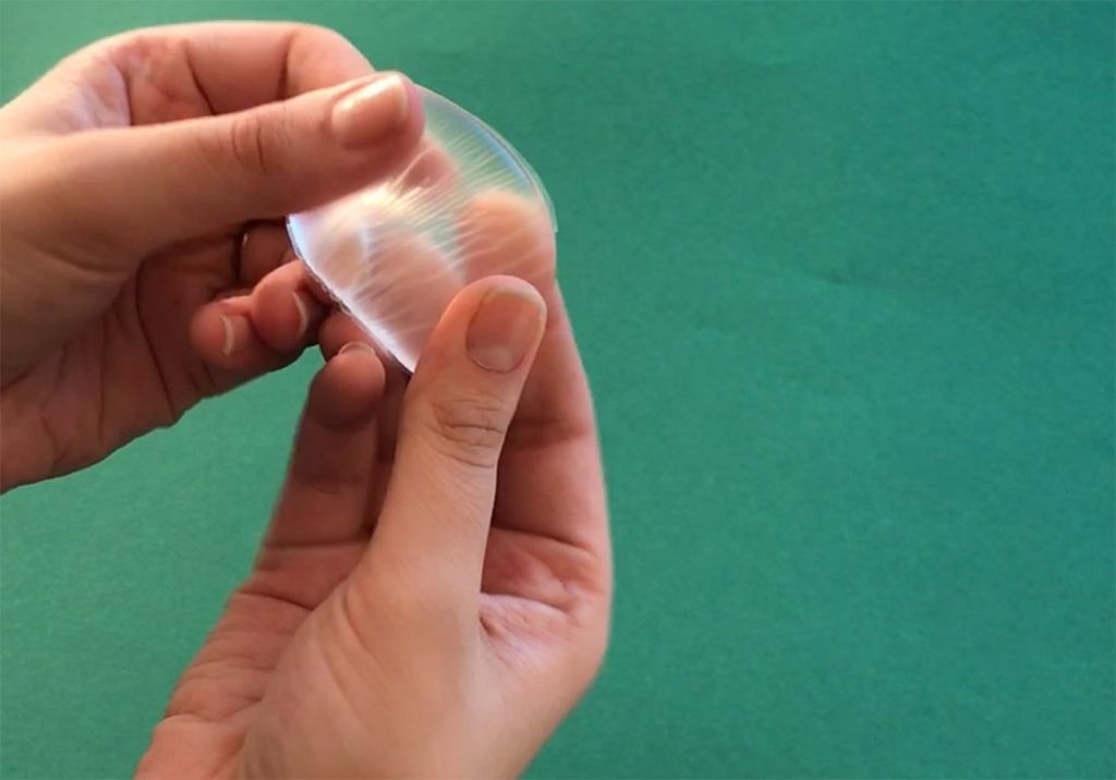 بيوتي بلندر السيليكون بين المميزات والعيوب!