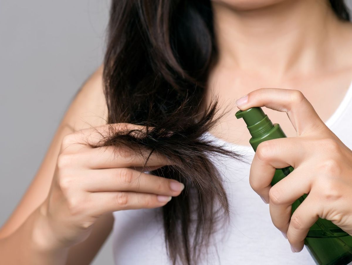 أفضل 7 علاجات للشعر التالف