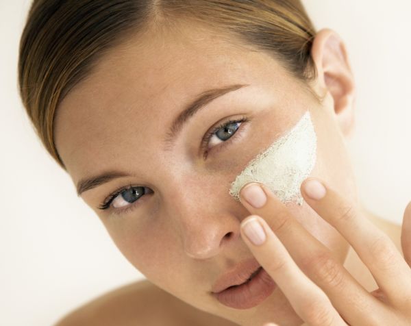 4 استخدامات جمالية للحليب