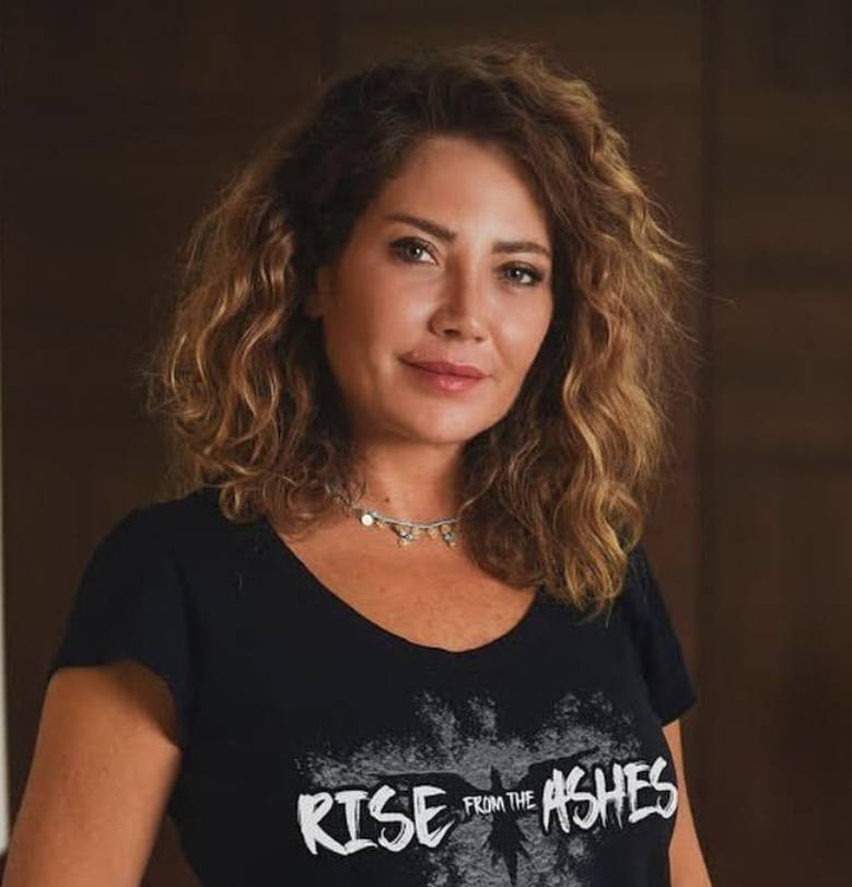 قصات شعر للمرأة الأربعينية 