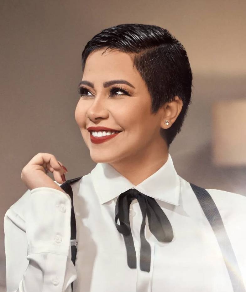 قصات شعر للمرأة الأربعينية 