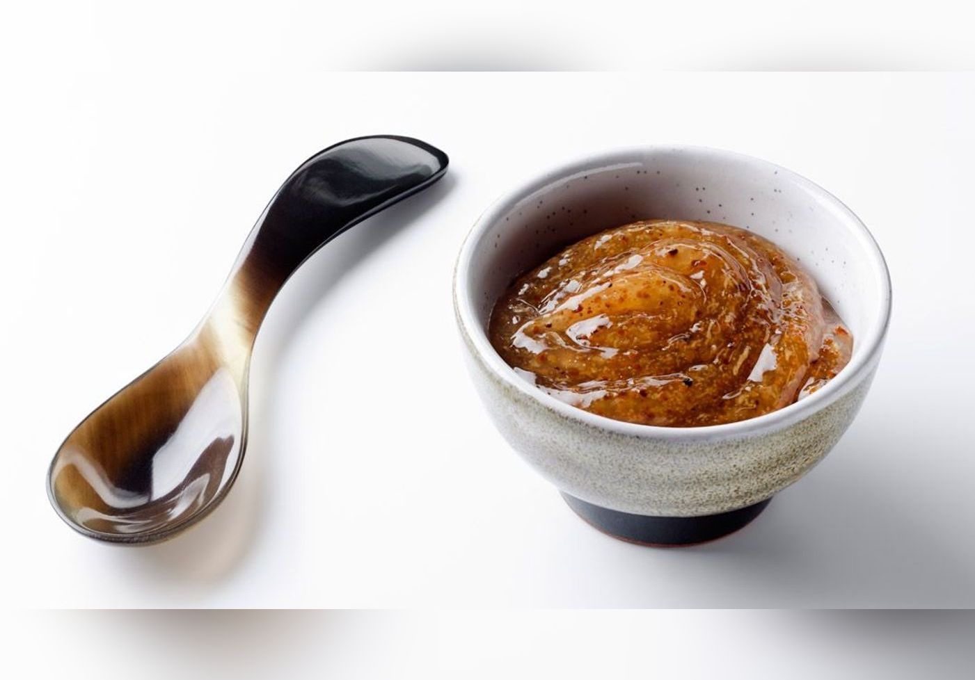 فوائد مقشر العسل والسكر