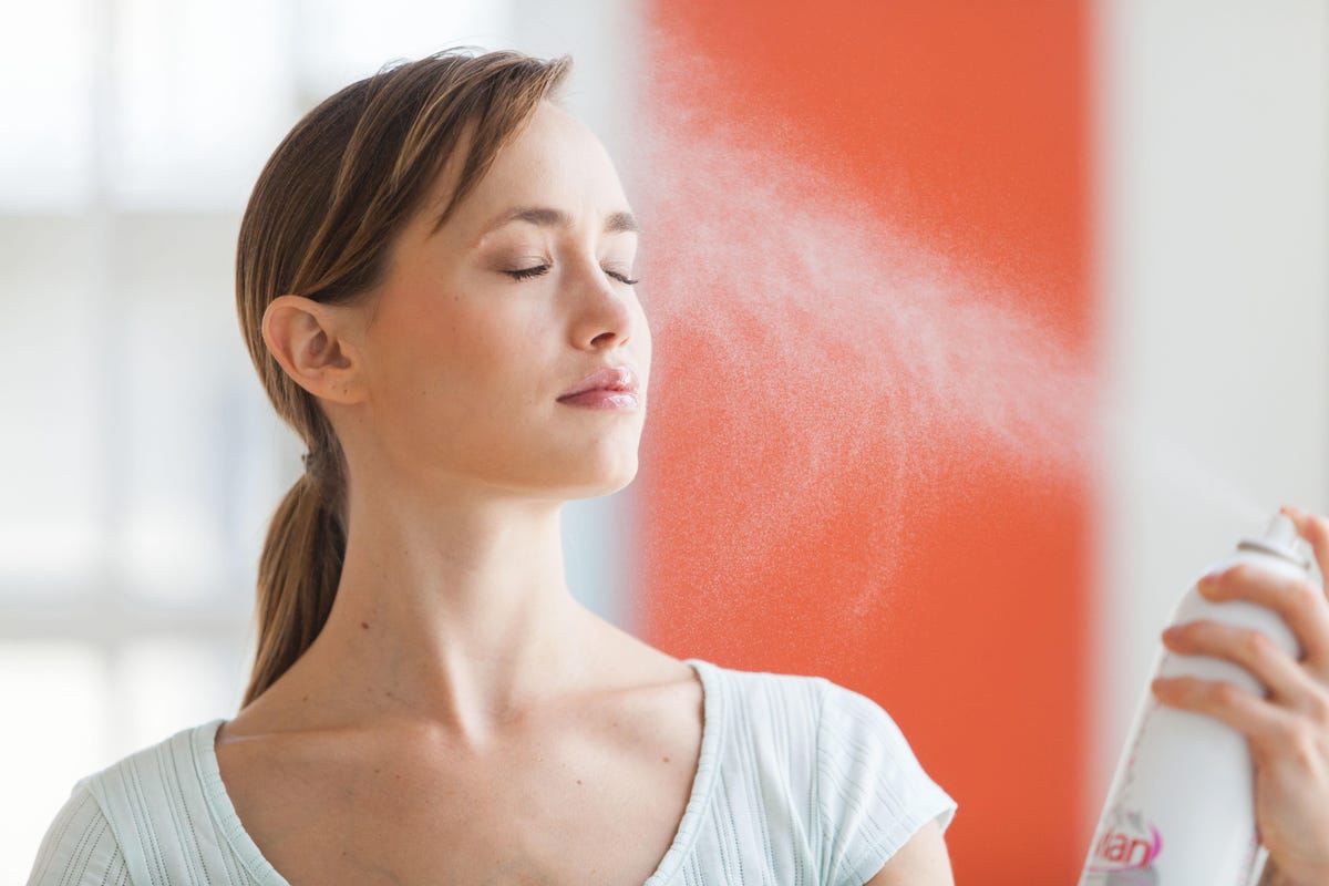 رذاذ الوجه الأكثر ترطيبًا للبشرة الجافة