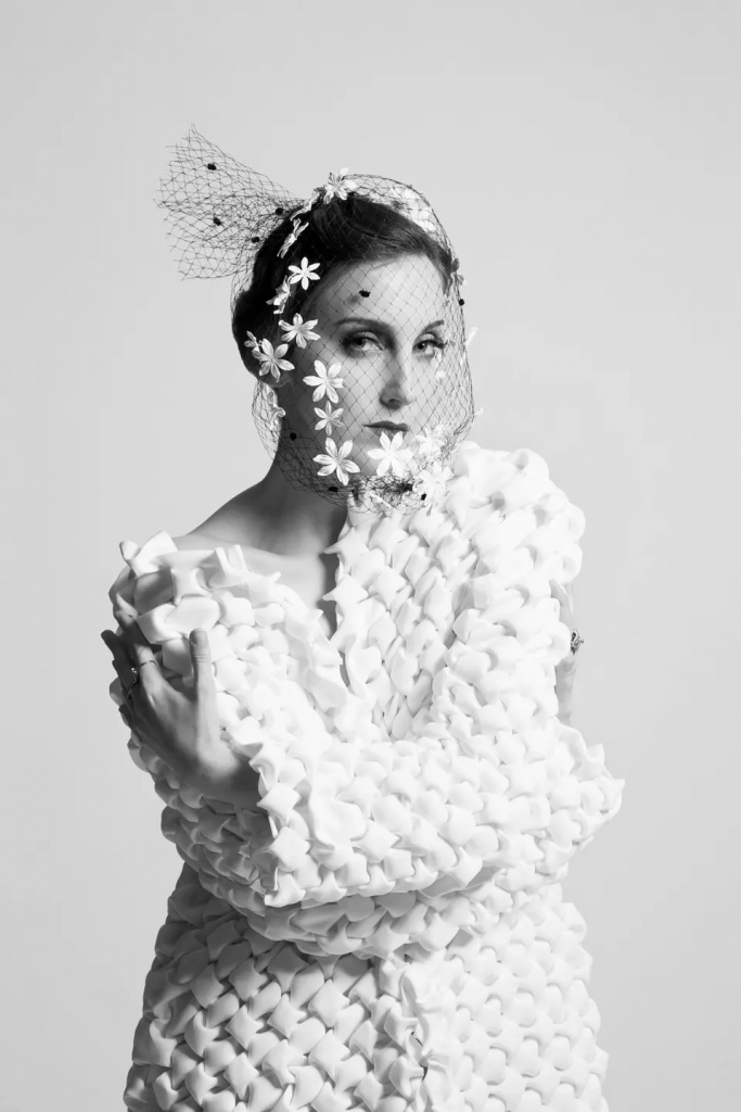 صور تصاميم طرحة العروس بأشكالها المختلفة