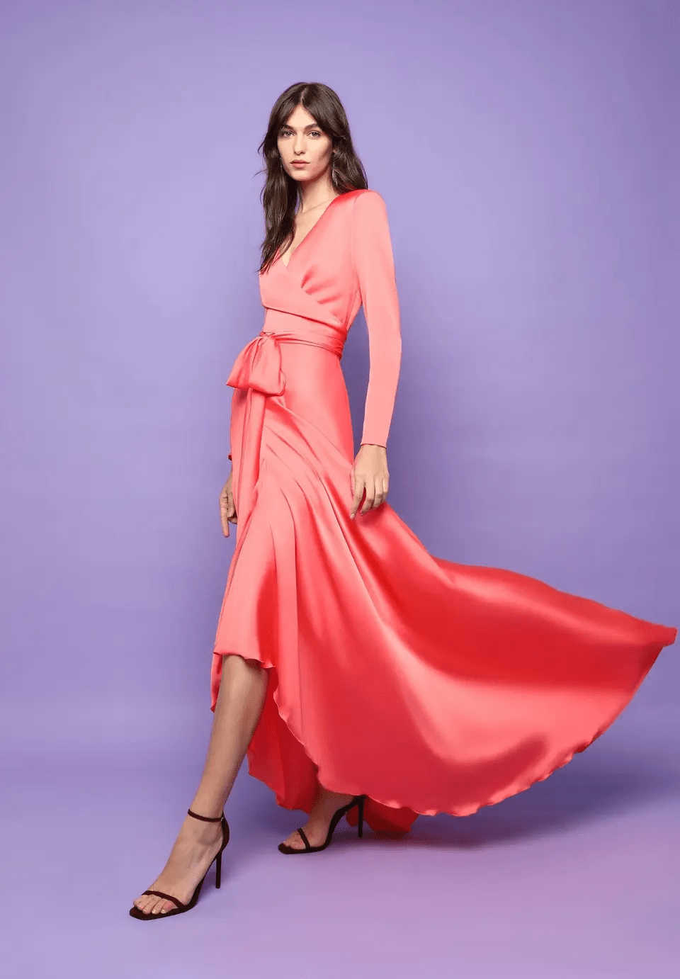 فساتين سهرة وردية