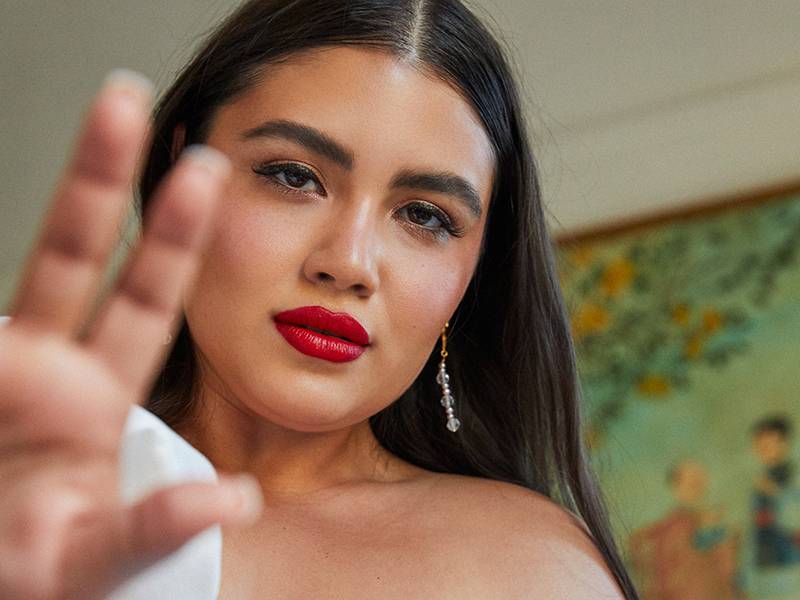 إطلالات مكياج مختلفة لجميع مناسباتك