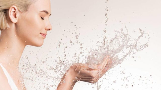 هل الماء البارد علاج فعال لحب الشباب ؟