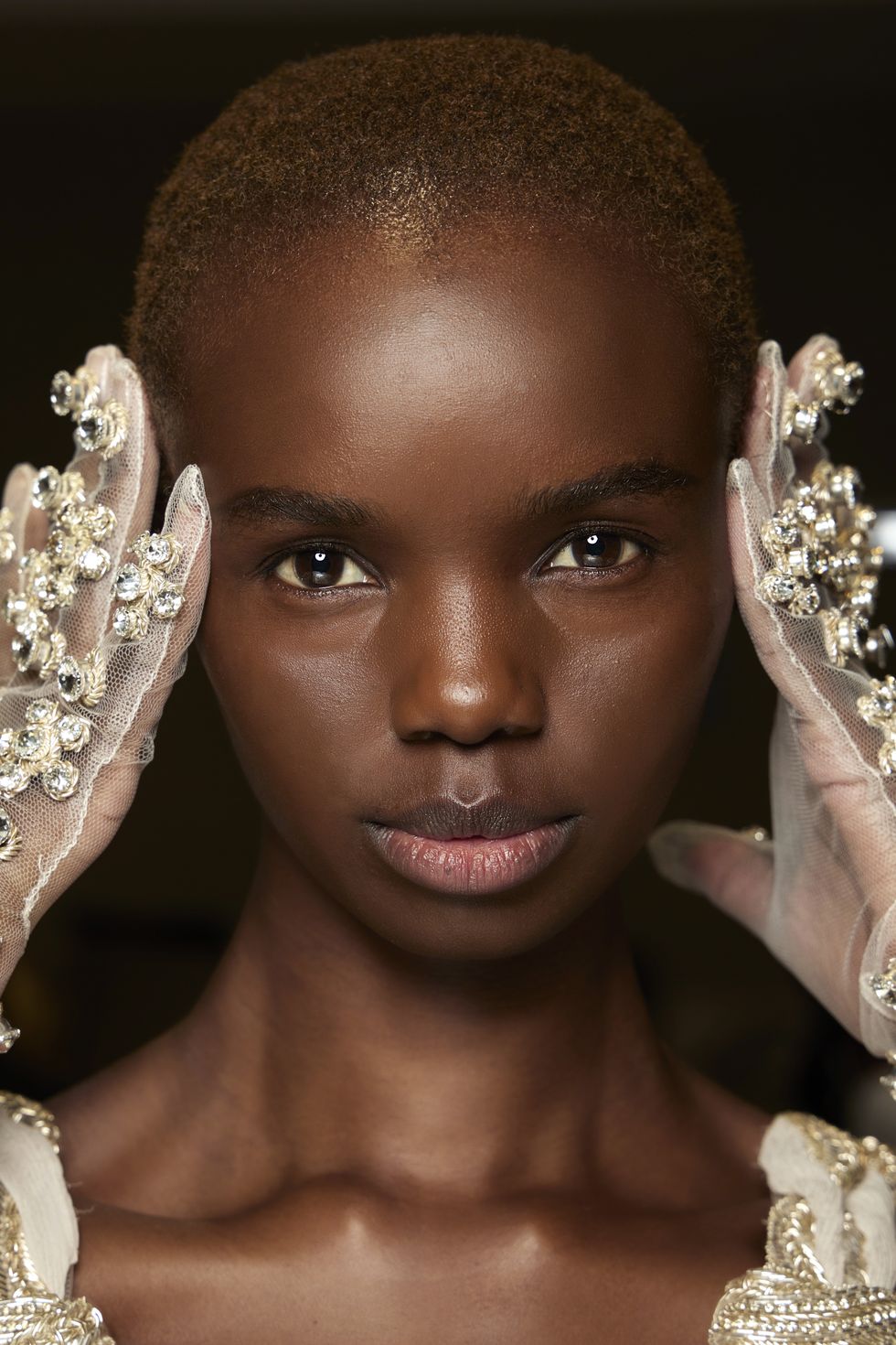 طبقي مكياج الزفاف بنفسك باتباع هذه النصائح