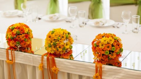 نصائح لتوظيف اللون البرتقالي ضمن ديكورات حفلات الزفاف
