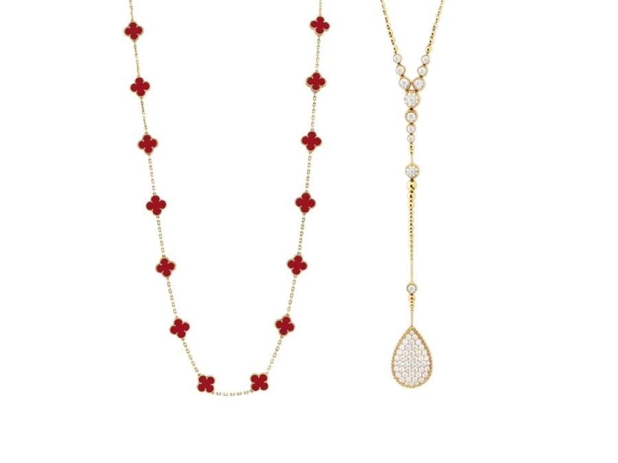 إكسسوارات ذهبية عصرية تناسب العبايات