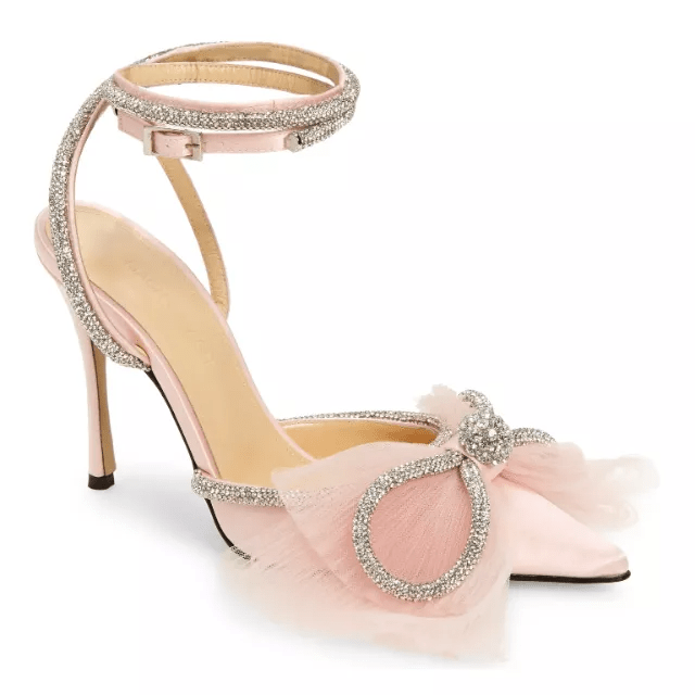أحذية زفاف وردية للعروس