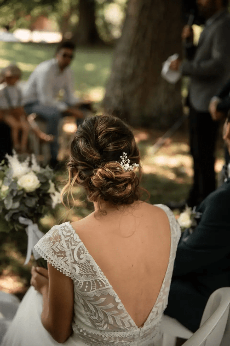 أفضل تسريحات للشعر المتوسط الطول لطلة عروس فاتنة