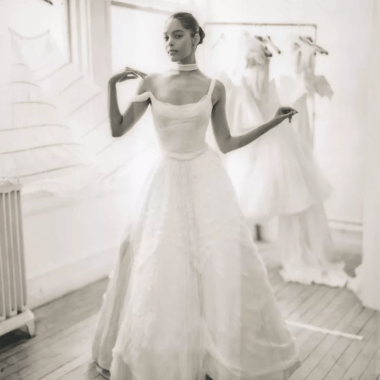 صور فساتين زفاف ربيع 2024