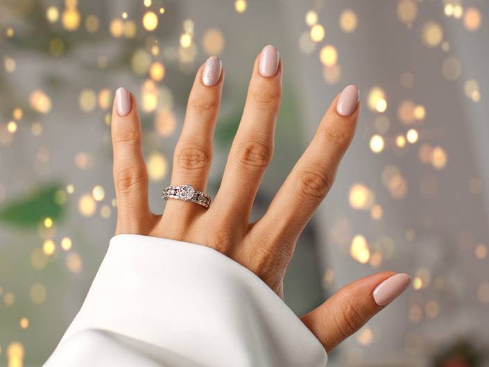 أفكار رائعة لمناكير أظافر مميزة في حفل زفافك