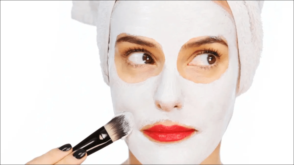 أقنعة النشا للعناية بجمال البشرة