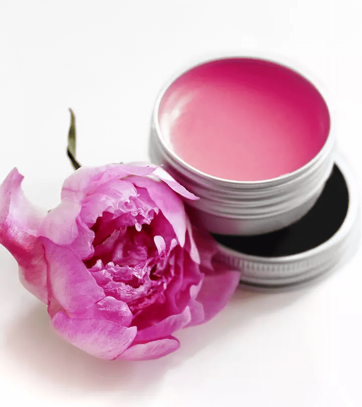 اصنعي مرطب شفاه بنفسك في المنزل