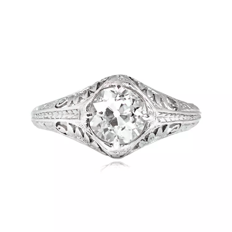 خواتم خطوبة كلاسيكية