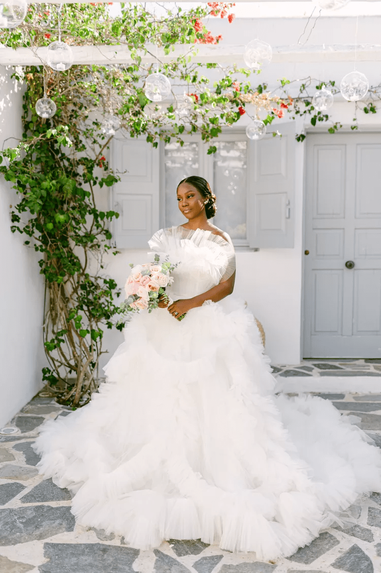 أفضل فساتين زفاف لموسم 2024