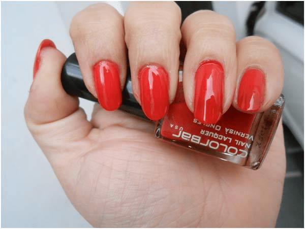 أفضل ألوان طلاء أظافر 