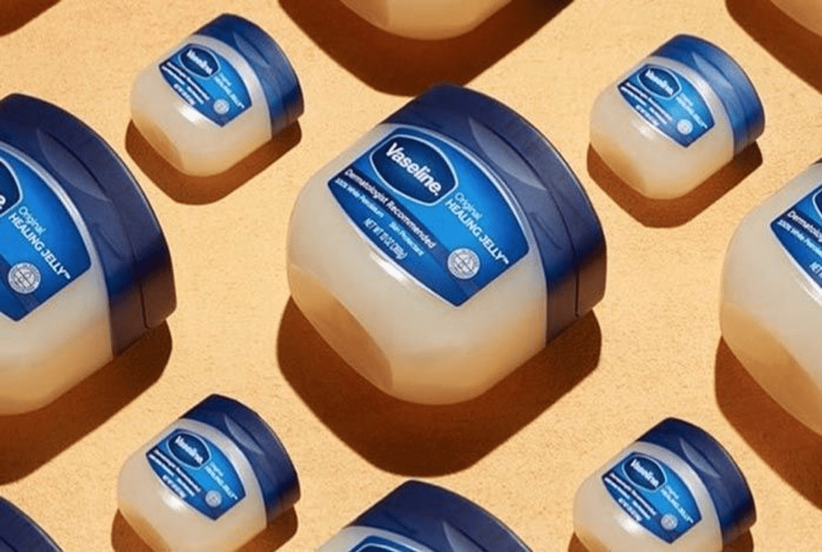 استخدامات الفازلين الجمالية