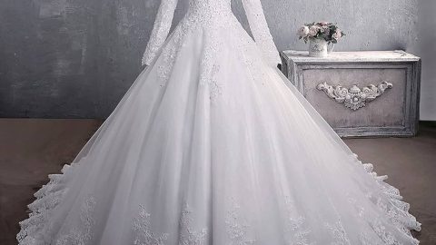 كيف تختاري شكل فستان الزفاف الذي يناسبك حسب خبراء الموضة