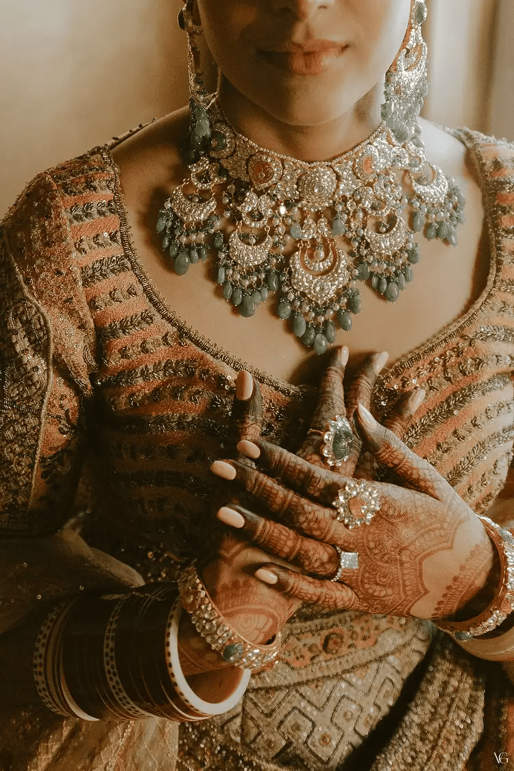 أفكار طلاء أظافر ناعم