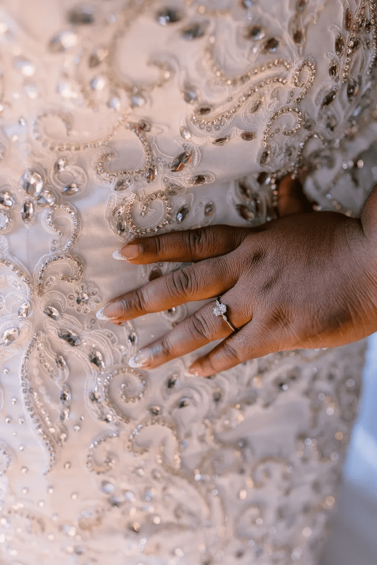 طلاء أظافر فرنش