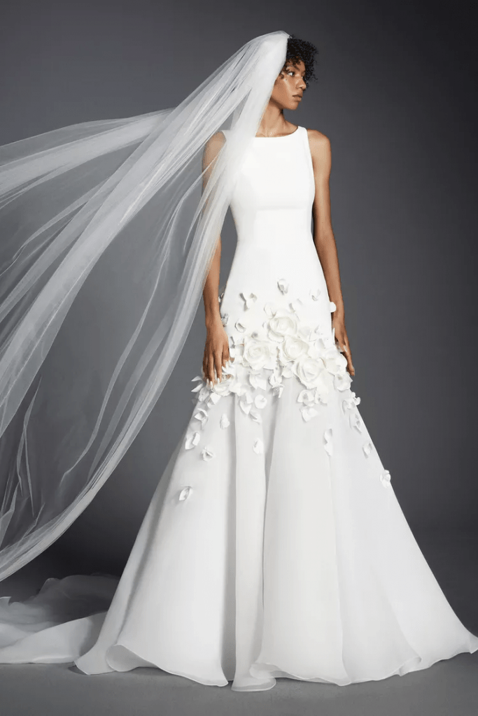 فساتين زفاف Viktor & Rolf  فيكتور آند رولف مارياج الجديدة