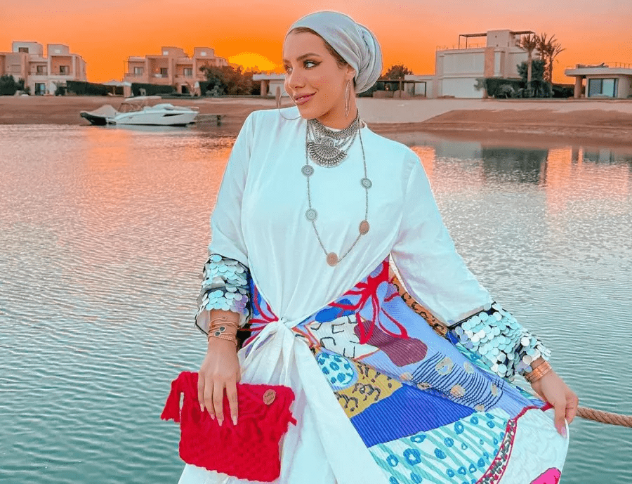 كيفية تنسيق الأكسسوارات للمحجبات