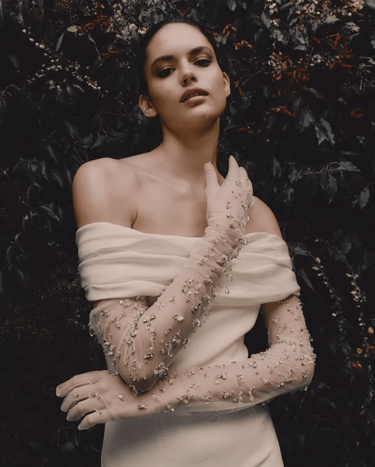 6 صيحات أكسسوارات من أسبوع أزياء الزفاف