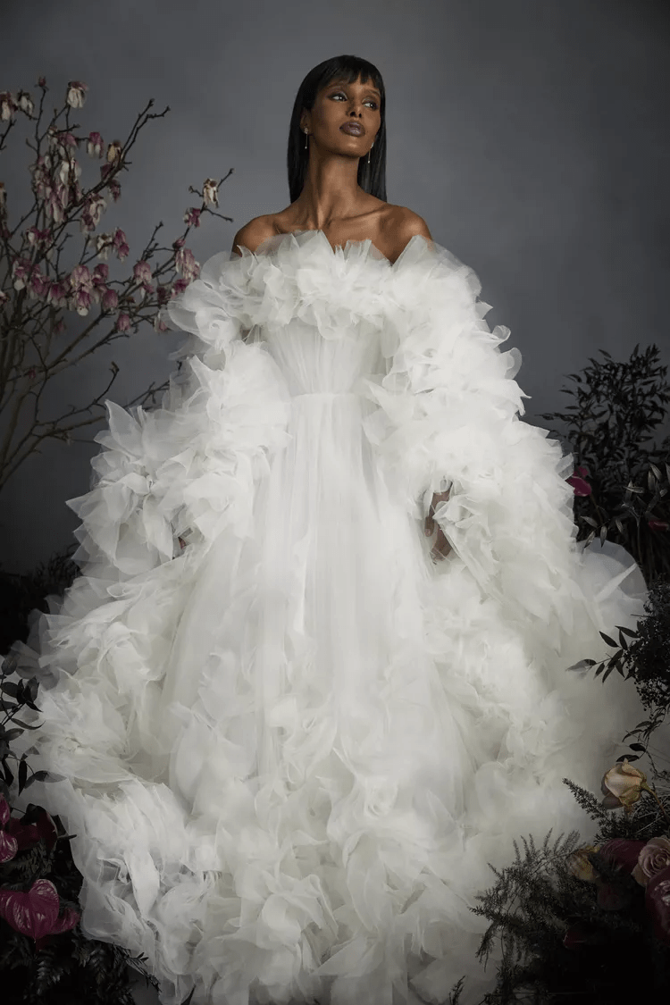 فساتين زفاف ماركيزا