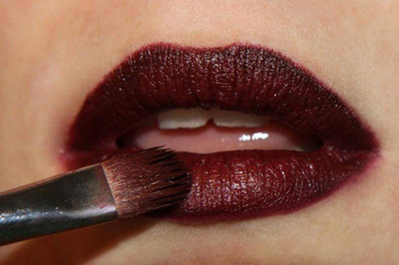 مكياج الشفاه
