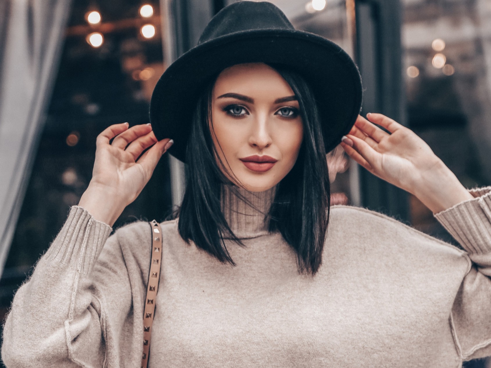 تسريحة الشعر القصير : إطلالات عصرية وجذابة تناسب الجميع