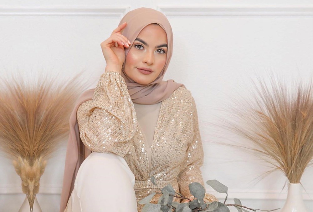 أزياء المحجبات لجميع المناسبات : من الزفاف إلى إطلالات اليومية